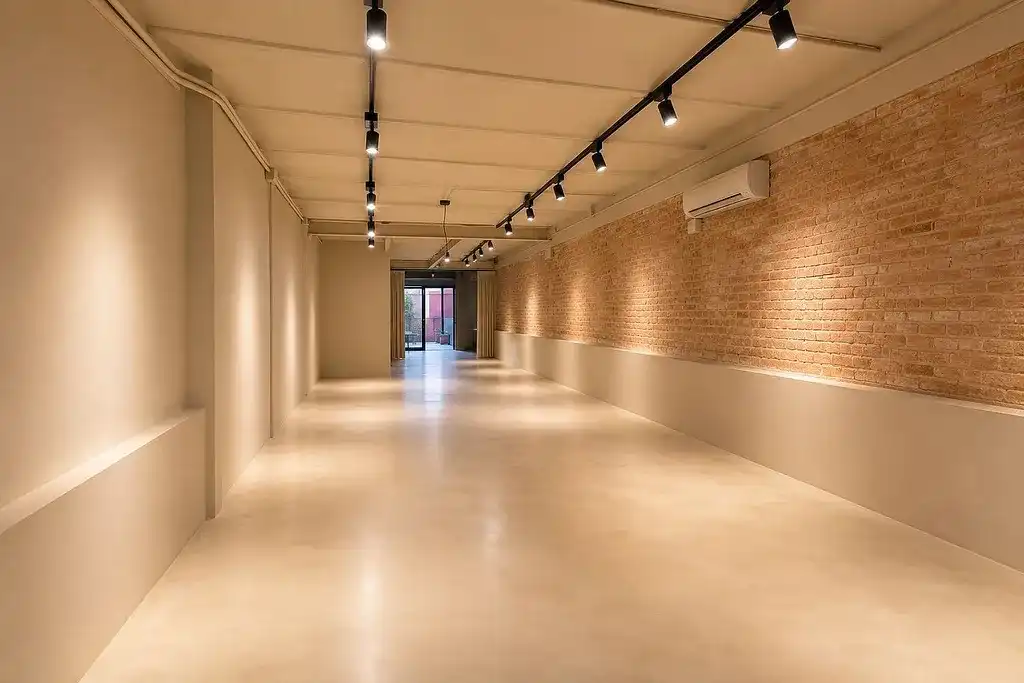 Local de lloguer en Sarrià - Sant Gervasi