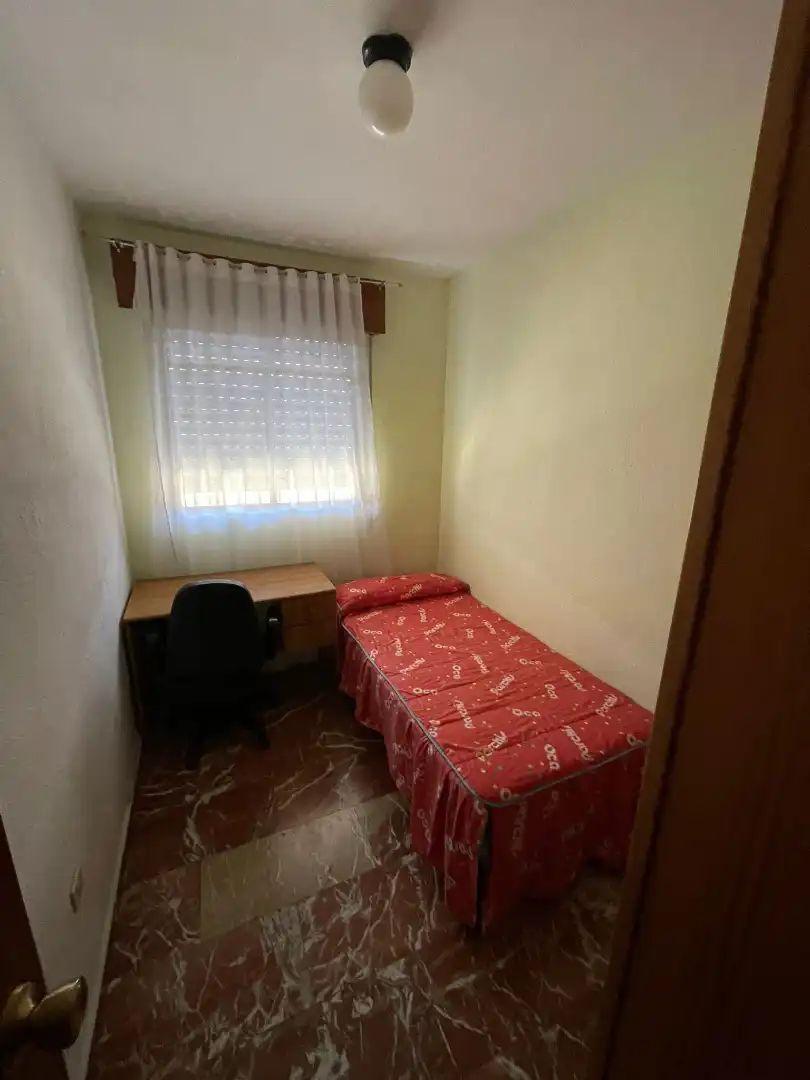 Habitación de Piso de alquiler en Badajoz con Amueblado