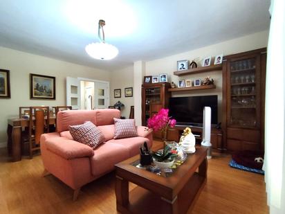 Wohnung zum verkauf in Miralvalle - Av. Virgen del Puerto - La Data , Plasencia