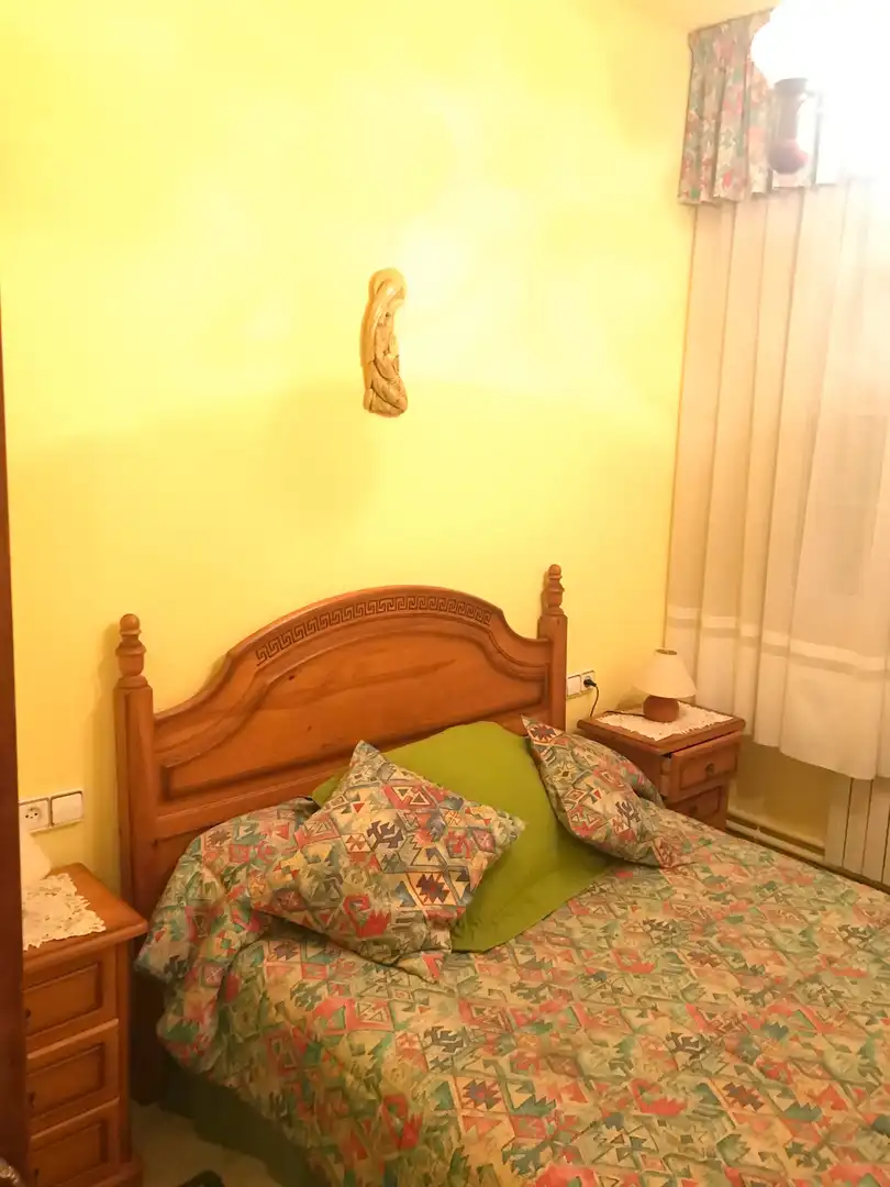 Bedroom of Houses for sale in Pontevedra Capital   with Private garden, Terrace and Swimming Pool