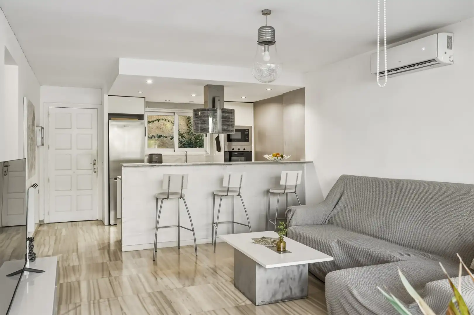Apartamento con terraza en venta en Santa Ponça, imagen 16