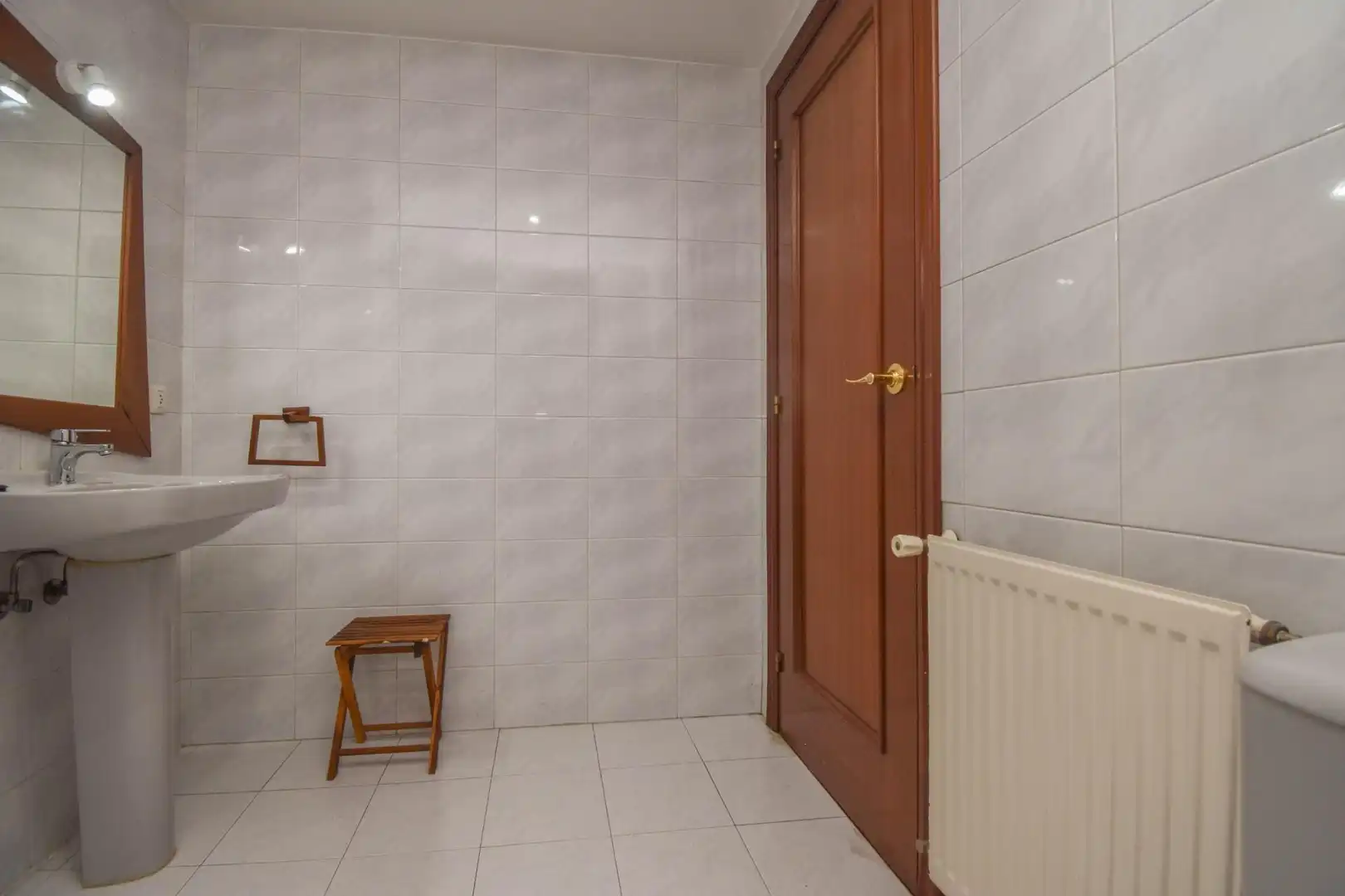 Dachboden zur Miete in Cambre