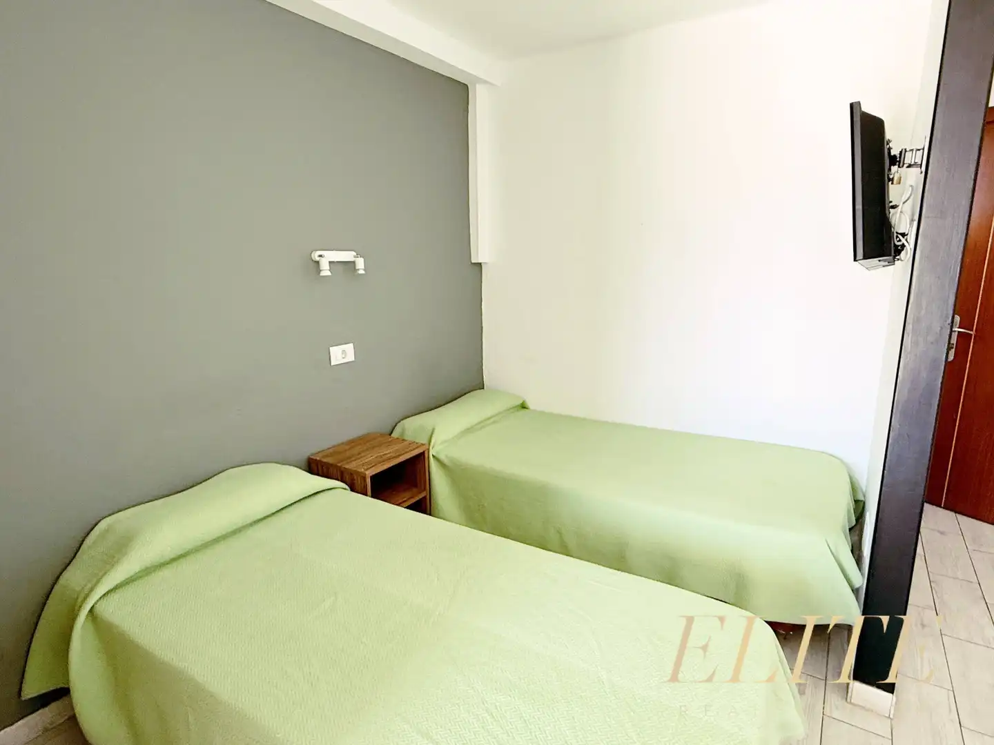 Habitación de Estudio en venta en San Bartolomé de Tirajana con Terraza, Amueblado y Piscina comunitaria