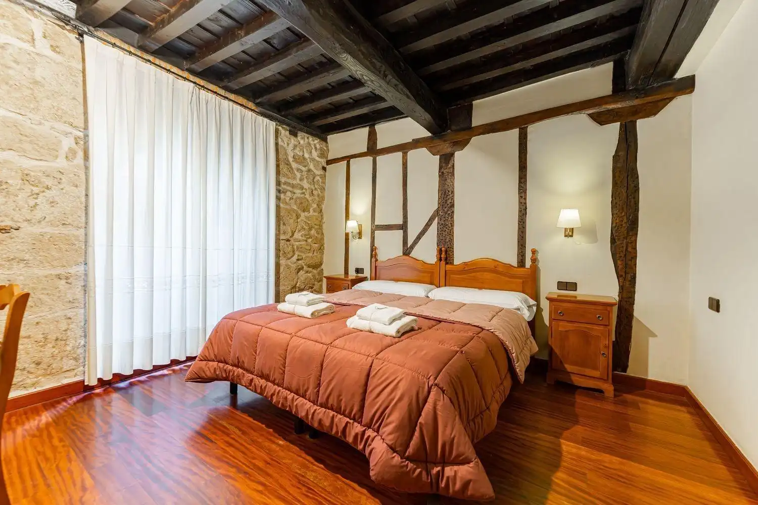Dormitori de Finca rústica en venda en Candelario amb Calefacció, Jardí privat i Terrassa