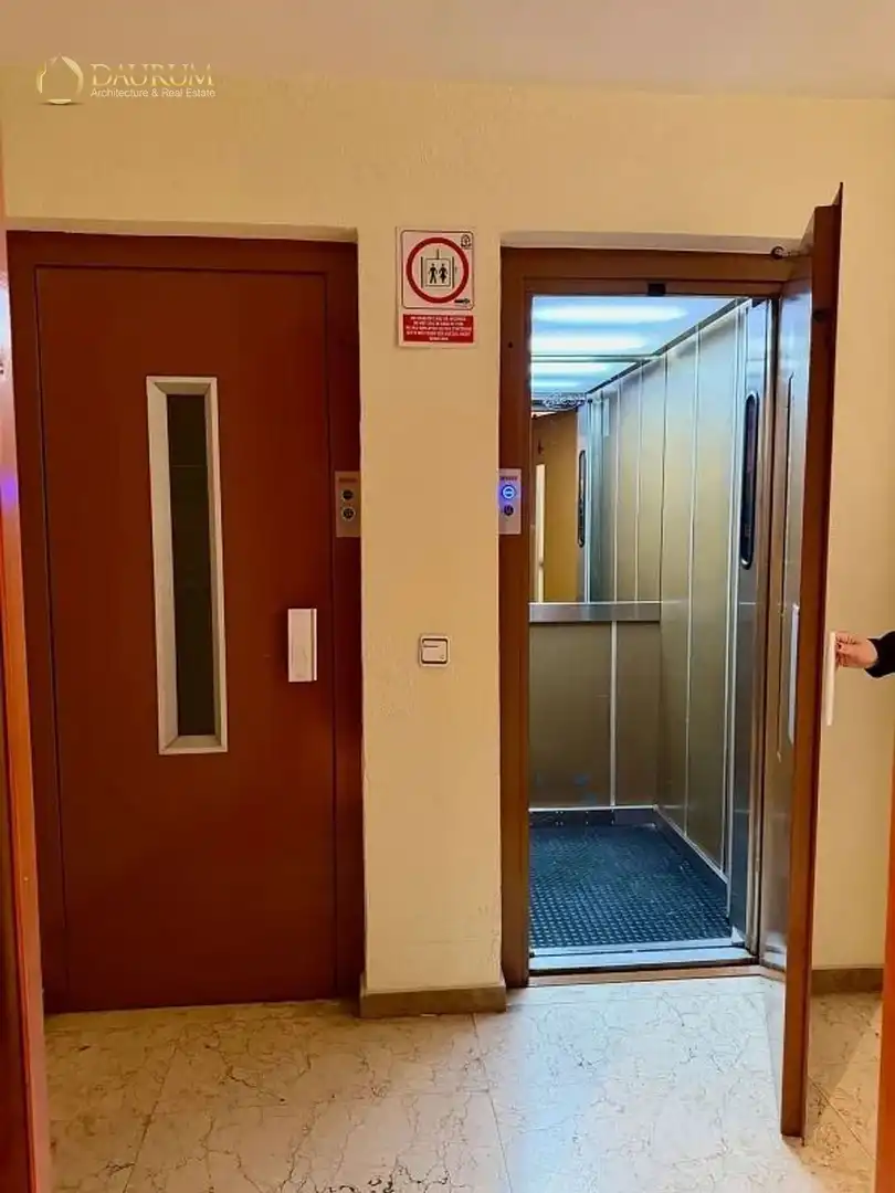 Piso con ascensor en venta en Tomas Breton, imagen 21