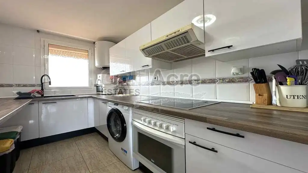 Kitchen of Apartments for sale in La Oliva