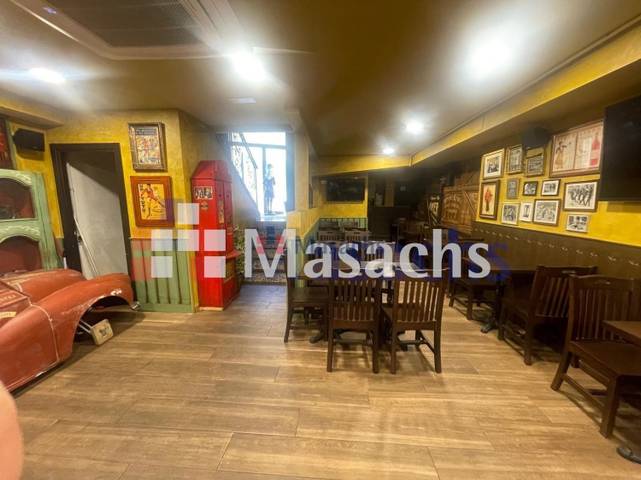 Local comercial en Venta en Barri del Centre