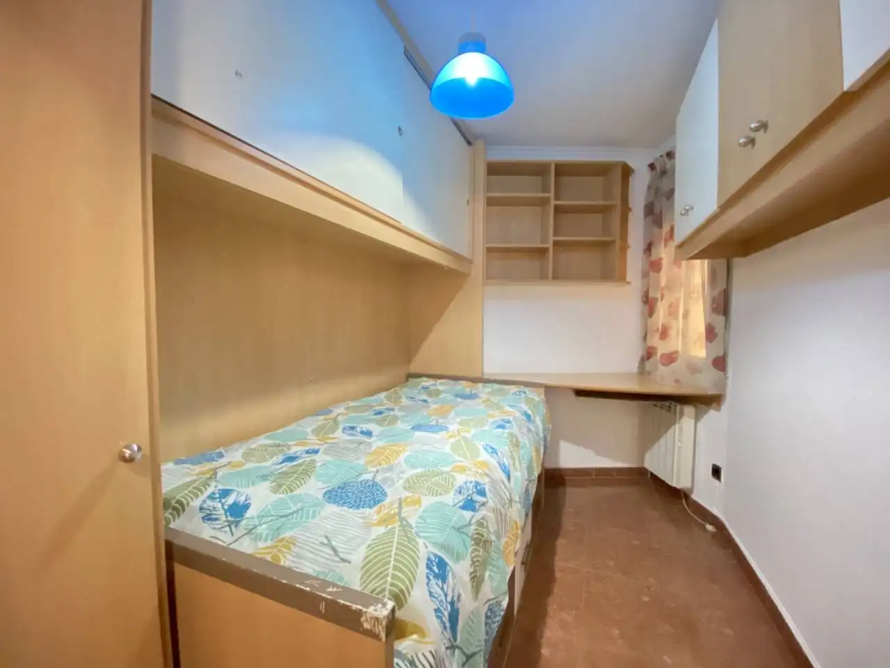 Habitación de Piso en venta en El Vendrell con Calefacción y Terraza