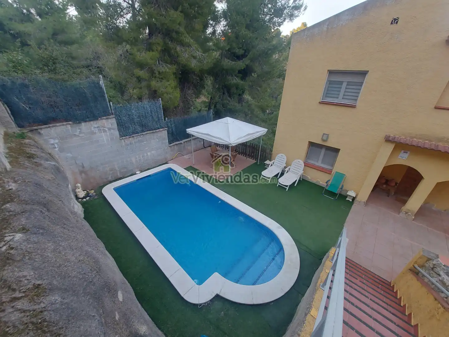 Piscina de Casa o chalet en venta en Vallirana con Calefacción, Jardín privado y Terraza
