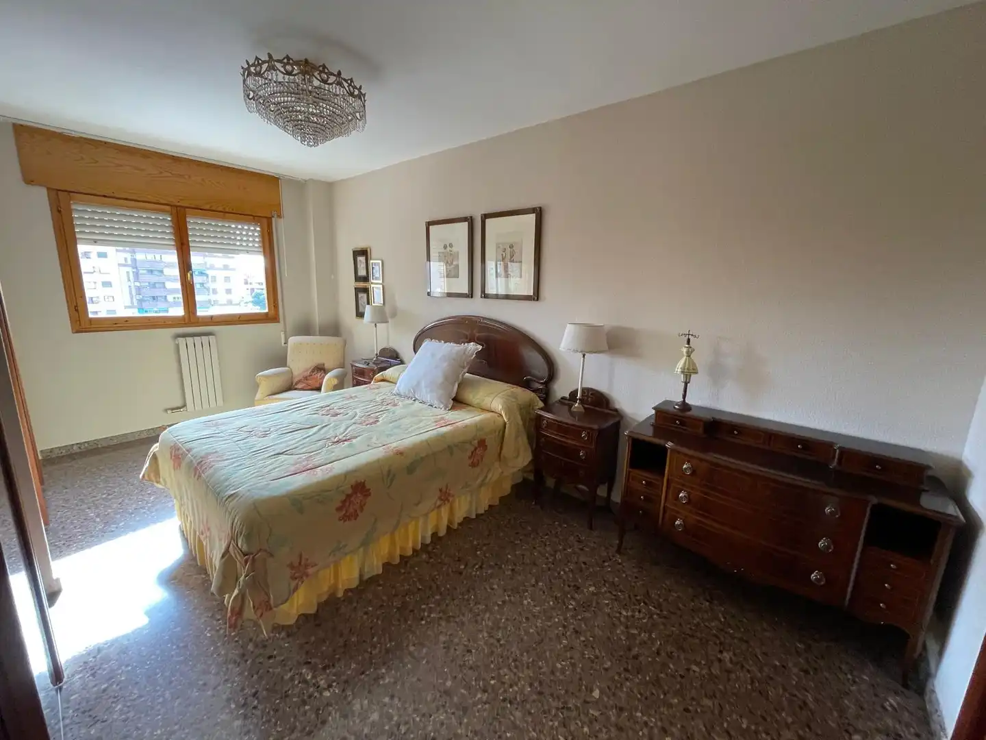 Habitación de Piso de alquiler en Zaragoza con Aire acondicionado, Calefacción y Terraza