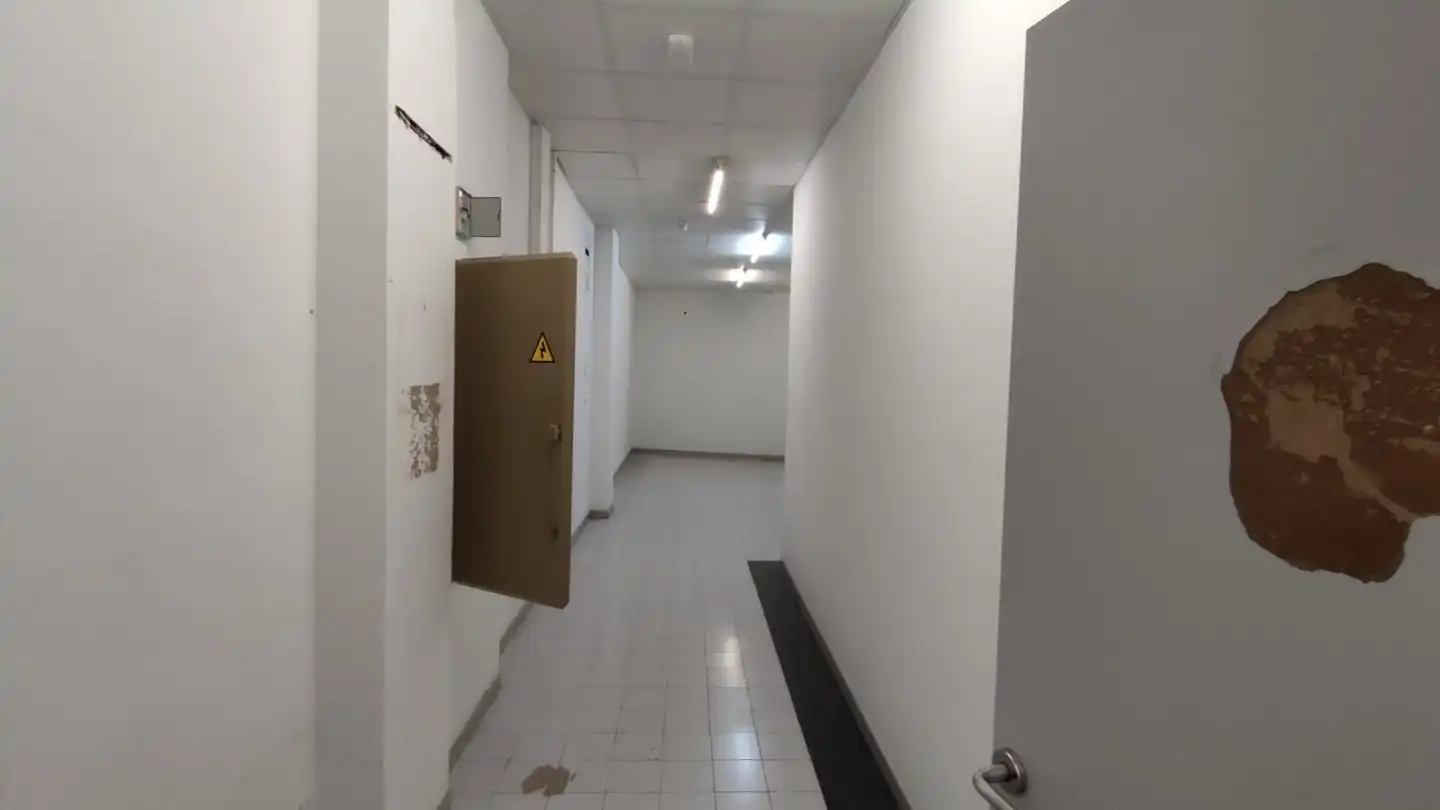 Geschaftsraum zur Miete in Buñol