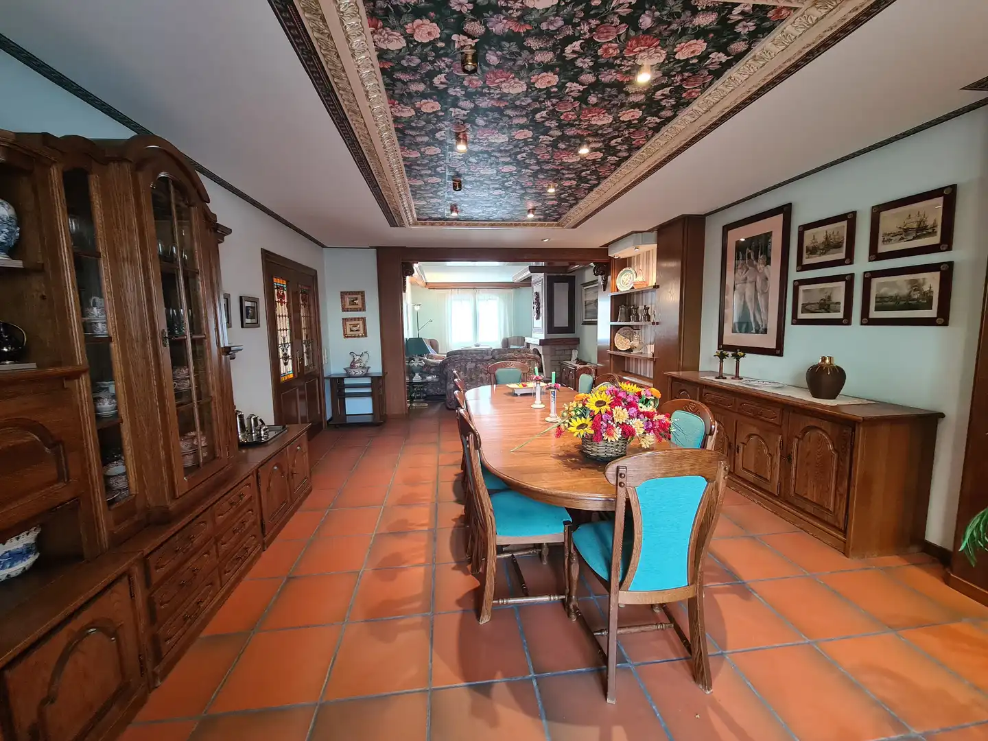 Menjador de Casa o xalet en venda en Rossell amb Calefacció, Jardí privat i Parquet
