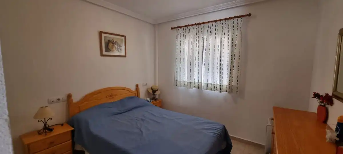 Habitación de Apartamento de alquiler en Águilas con Terraza, Balcón y Piscina comunitaria