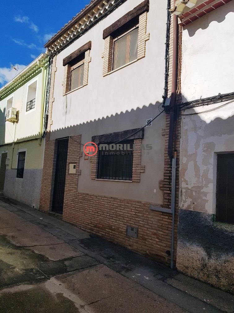 Außenansicht von Country house zum verkauf in Caravaca de la Cruz mit Abstellraum und Balkon