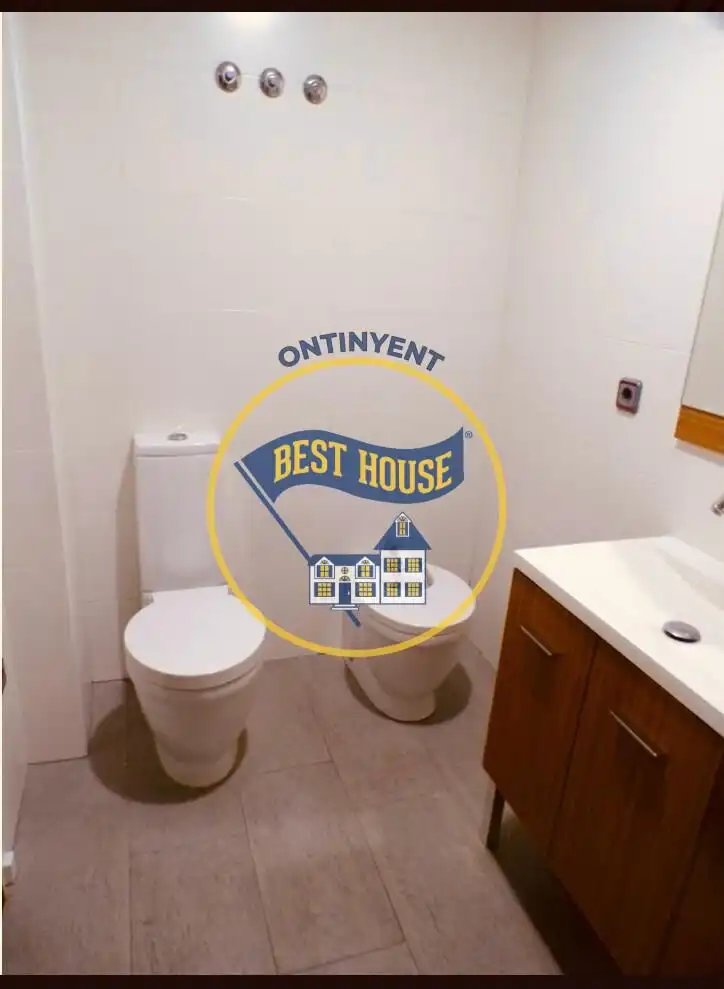 Baño de Estudio en venta en Cocentaina con Aire acondicionado, Calefacción y Parquet