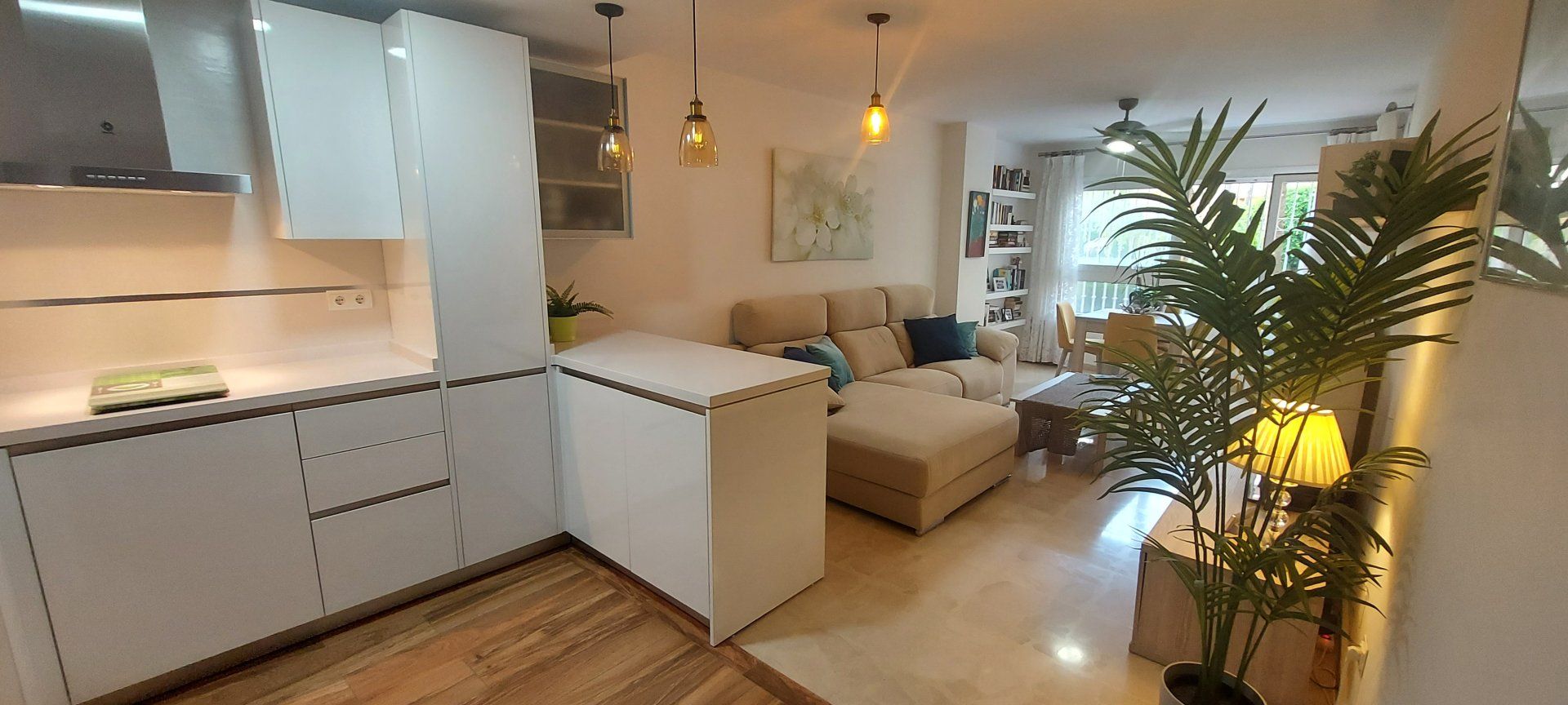 Sala d'estar de Pis en venda en Málaga Capital amb Aire condicionat, Terrassa i Piscina