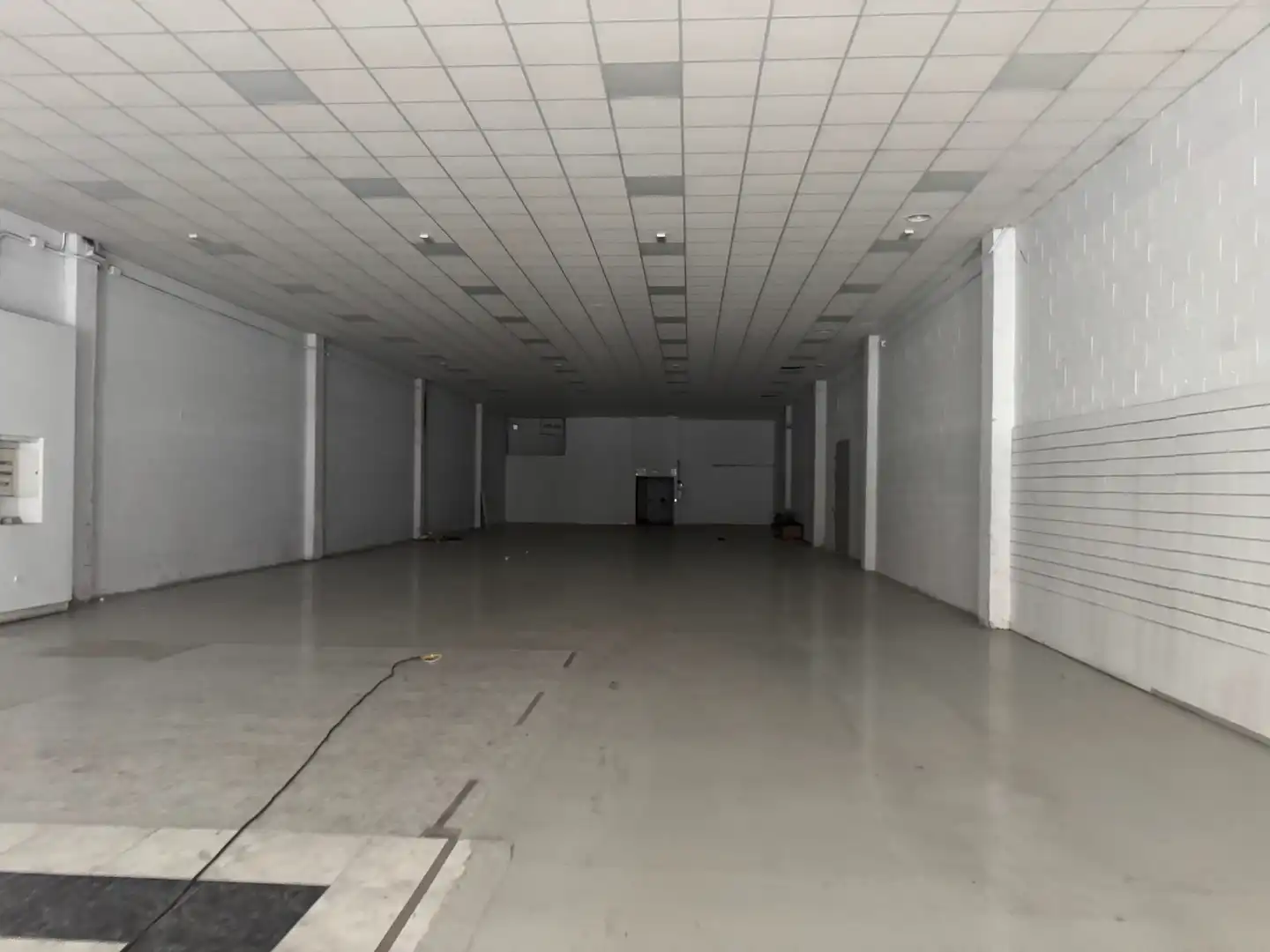 Industrial buildings for rent in Teo