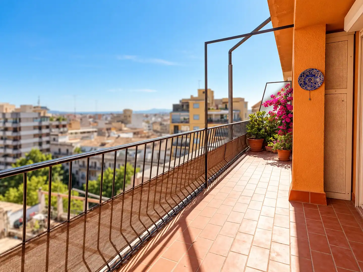 Penthouse with lift for sale in Llevant