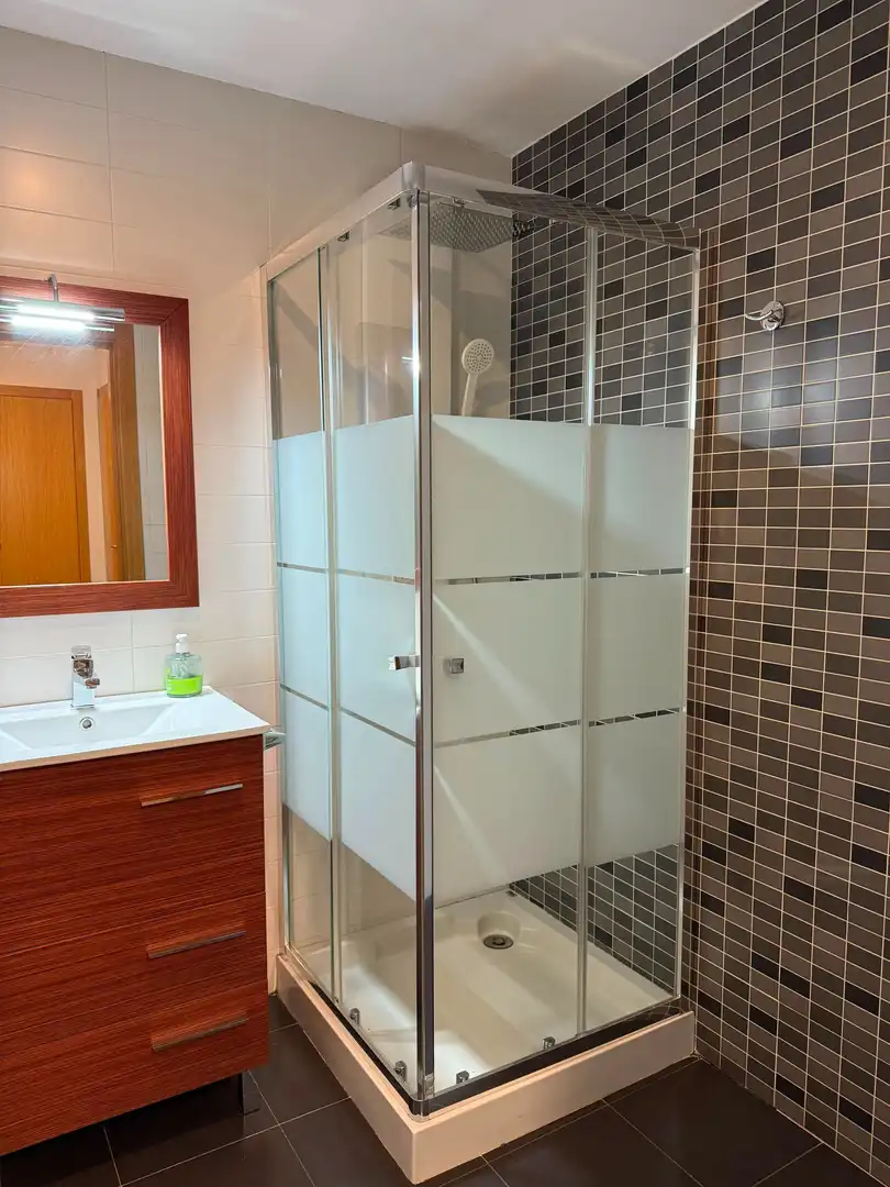 Baño de Piso en venta en Alcoy / Alcoi con Calefacción, Trastero y Amueblado