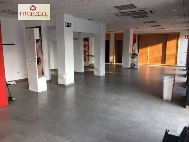 Local comercial en Venta en La Algoda - Matola - Llano de San José