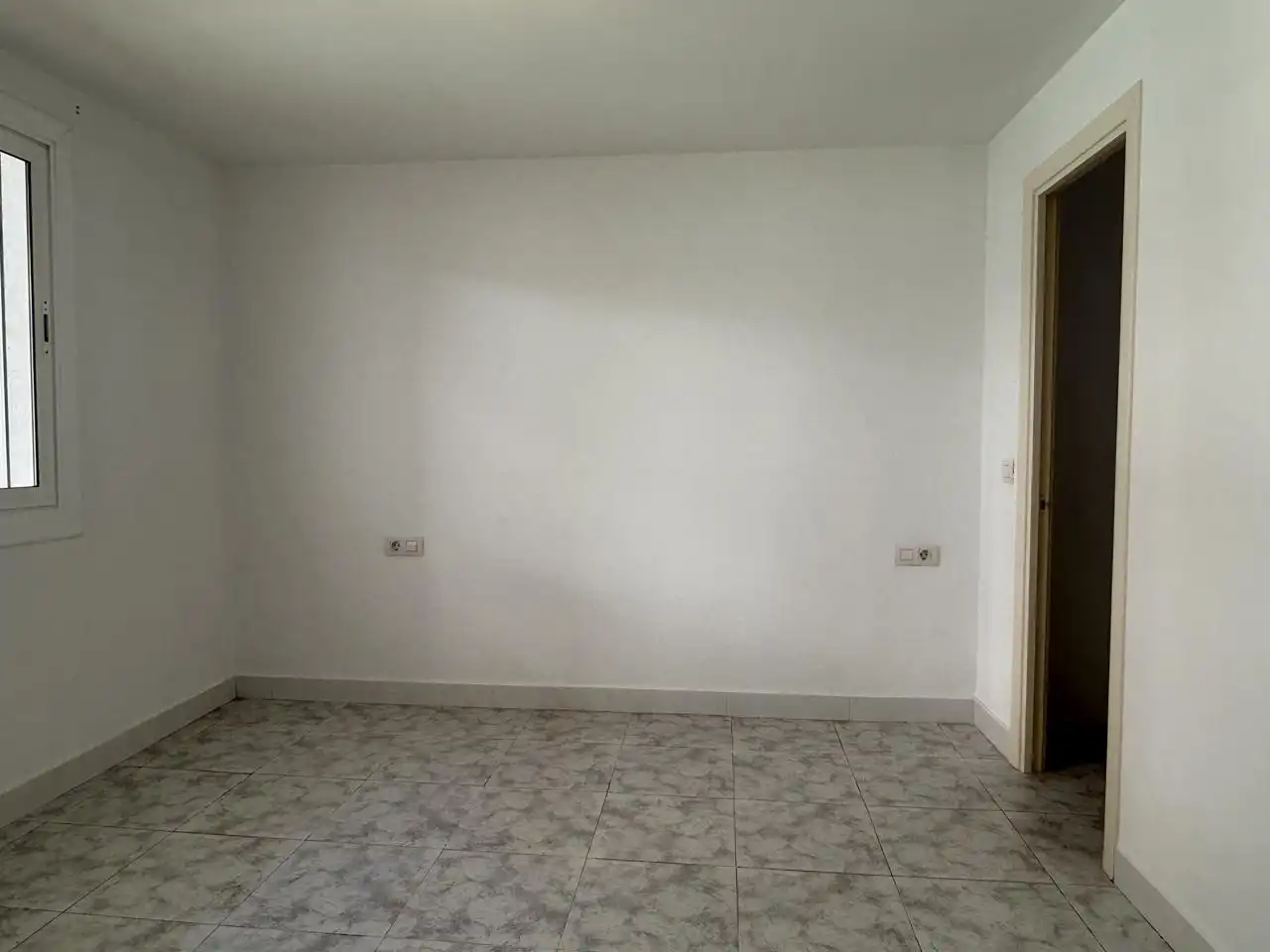 Detached house with terrace for sale in Carrer de Batista i Roca, imagen 25