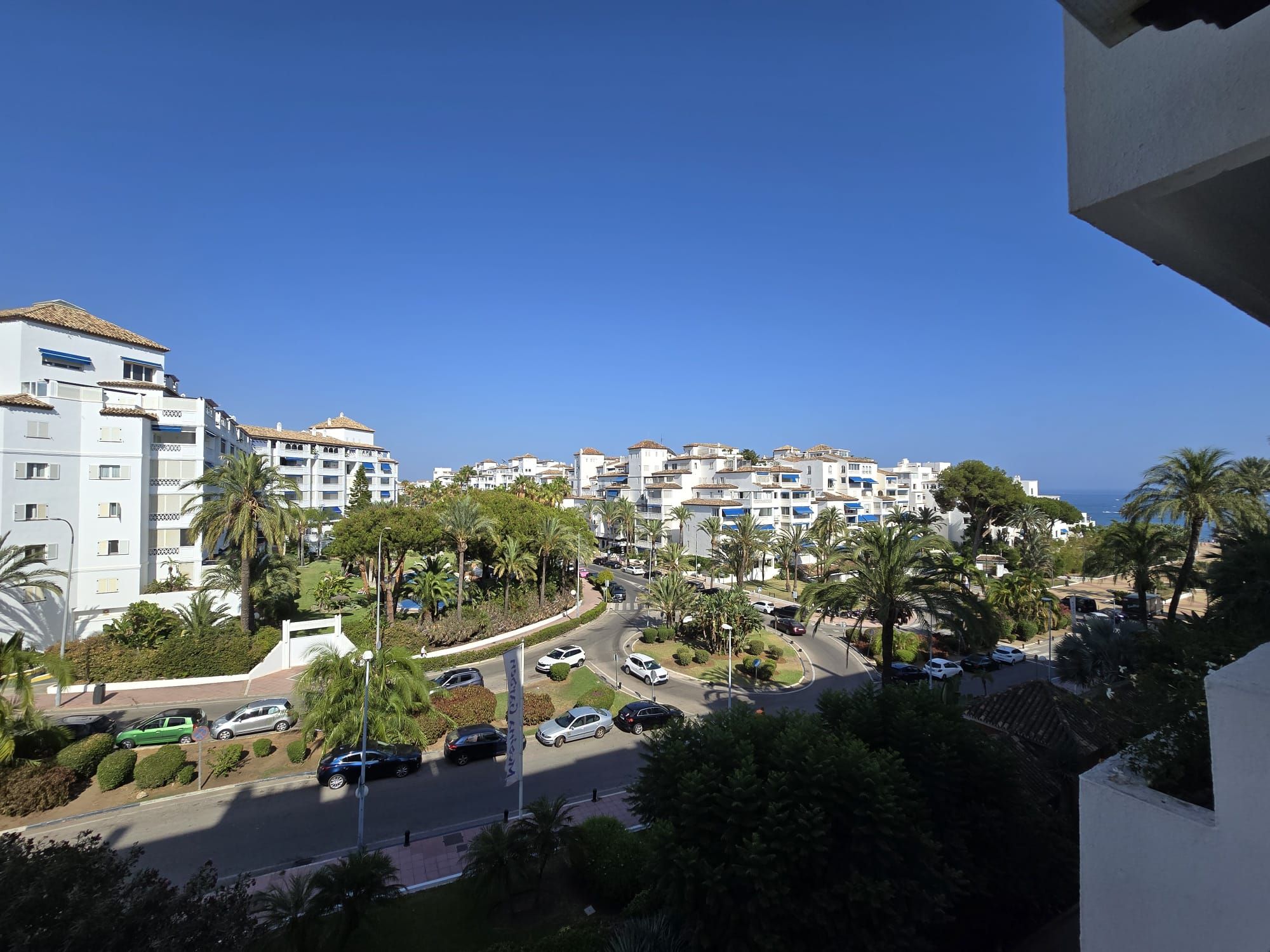 Exterior view of Flat for sale in Marbella  with Terrace, Storage room and Community pool
