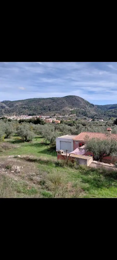 Casa o chalet en venta en Castell de Castells con Jardín privado, Terraza y Amueblado