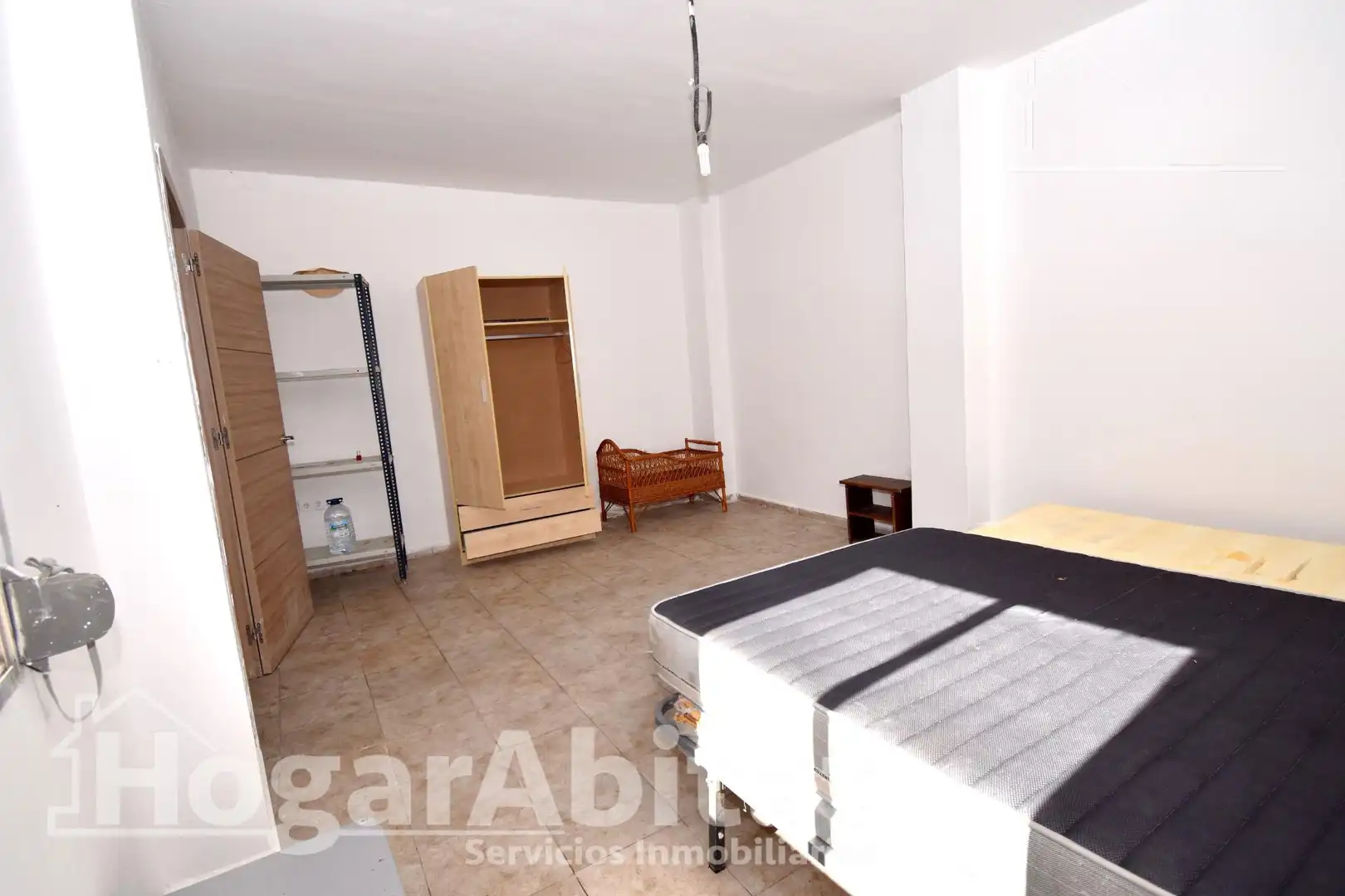 Haus oder Chalet zum Verkauf in Alzira mit Terrasse und Balkon