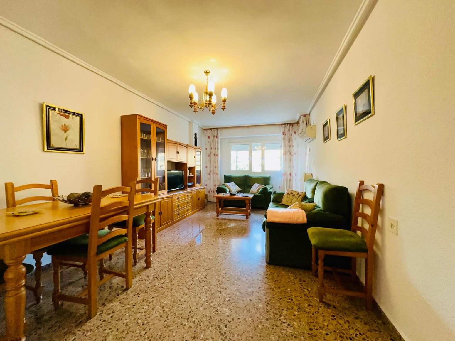 Living room of Flat to rent in Sagunto / Sagunt  with Air Conditioner, Storage room and Furnished