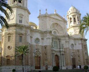 Vista exterior de Edifici en venda en  Cádiz Capital