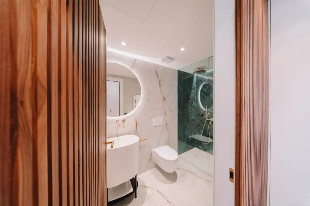 Badezimmer von Wohnungen zum Verkauf in  Palma de Mallorca mit Klimaanlage und Möbliert