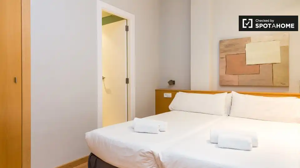 Schlafzimmer von Wohnung zur Miete in Sarrià - Sant Gervasi