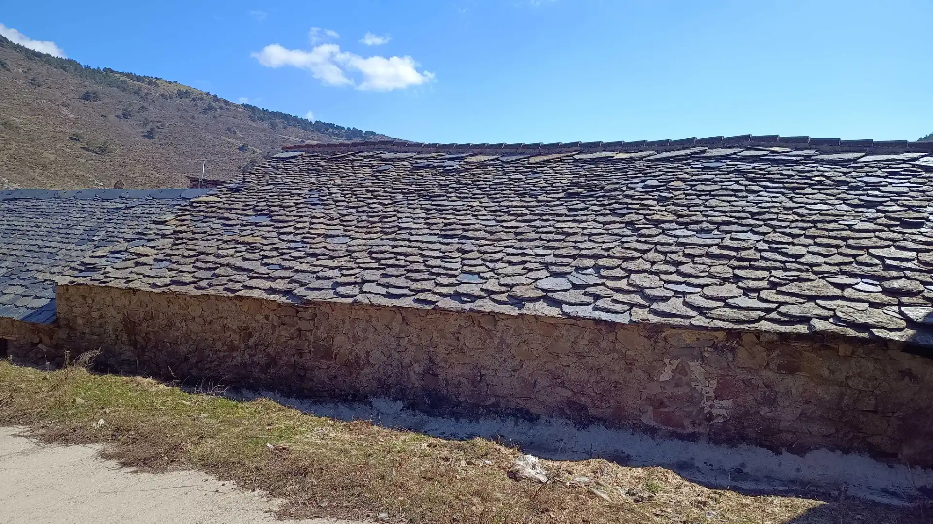 Vista exterior de Finca rústica en venda en Soriguera amb Balcó