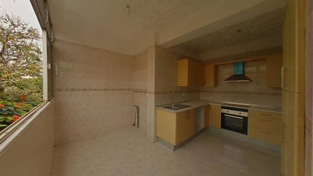 Piso en Venta en Calle Gerona en Tristán - García Escámez - Somosierra