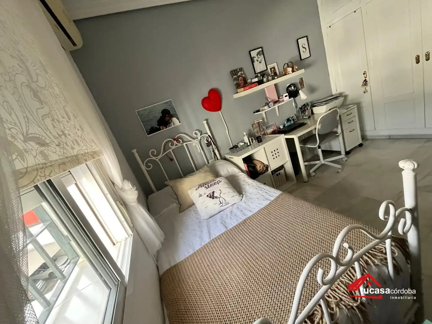 Bedroom of Flat for sale in Córdoba  with Air Conditioner and Terrace