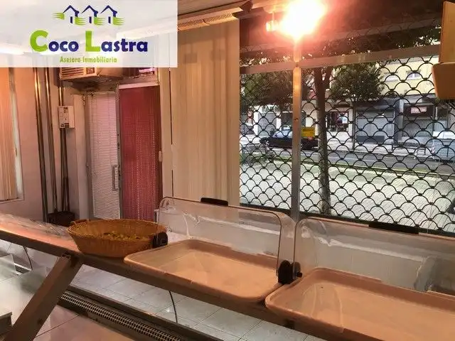 Local de lloguer a Avenida de Alfonso VI, 4, Chinchibarra