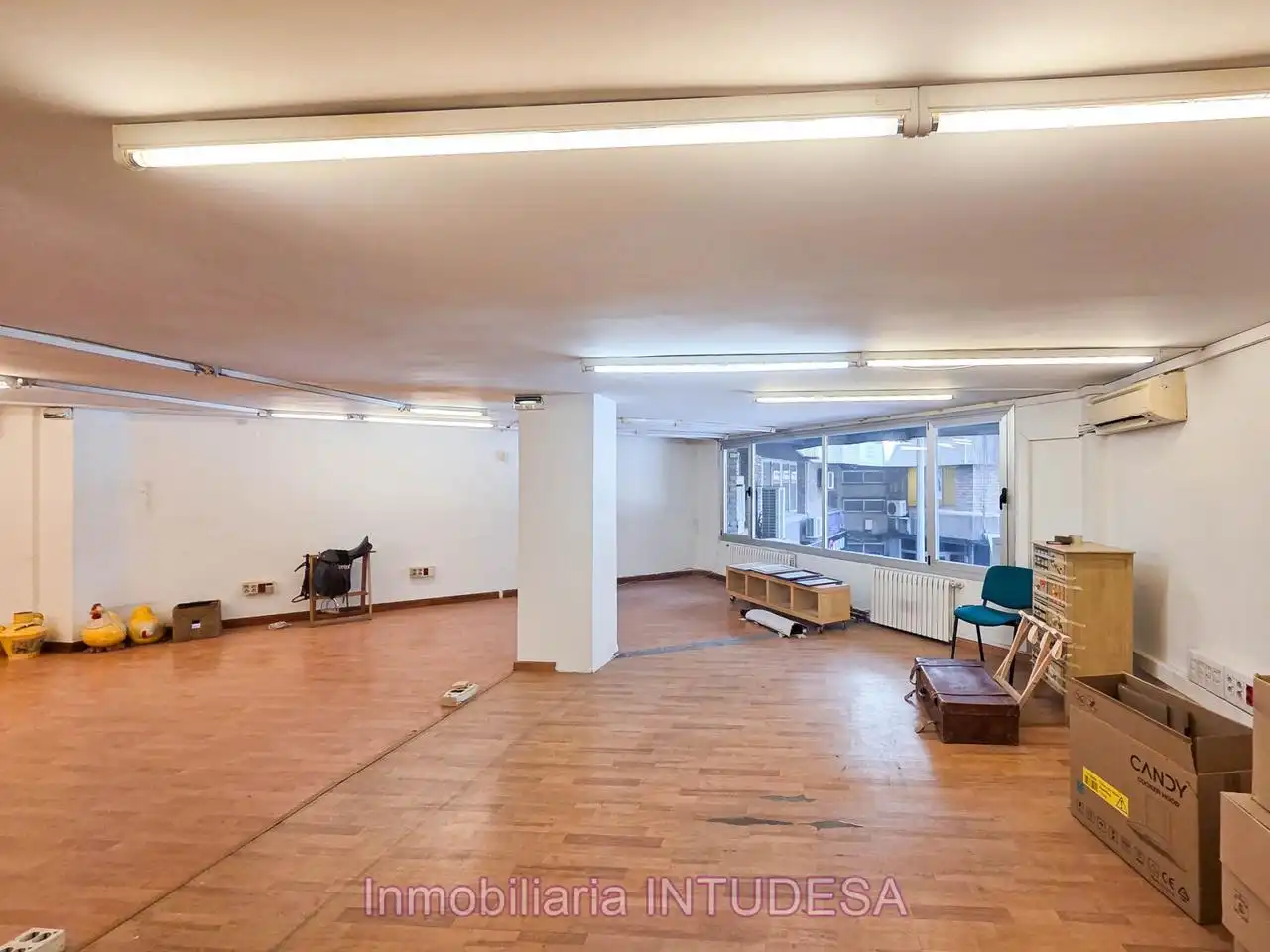 Office for rent in Tudela  with Air Conditioner