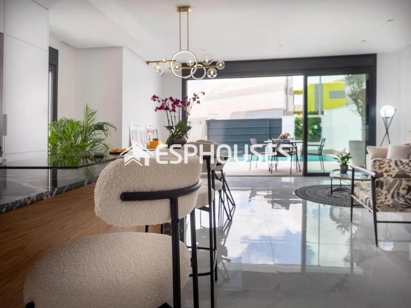 Comedor de Casa adosada en venta en San Pedro del Pinatar con Aire acondicionado, Terraza y Piscina