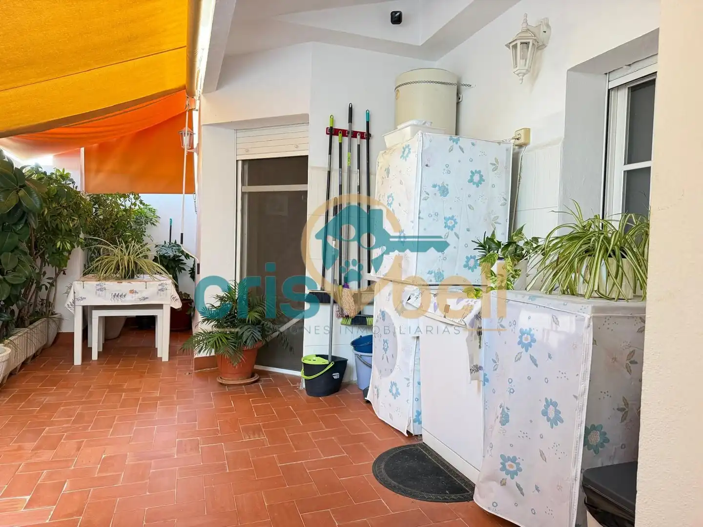 Exterior view of Flat for sale in Pedanías Centro