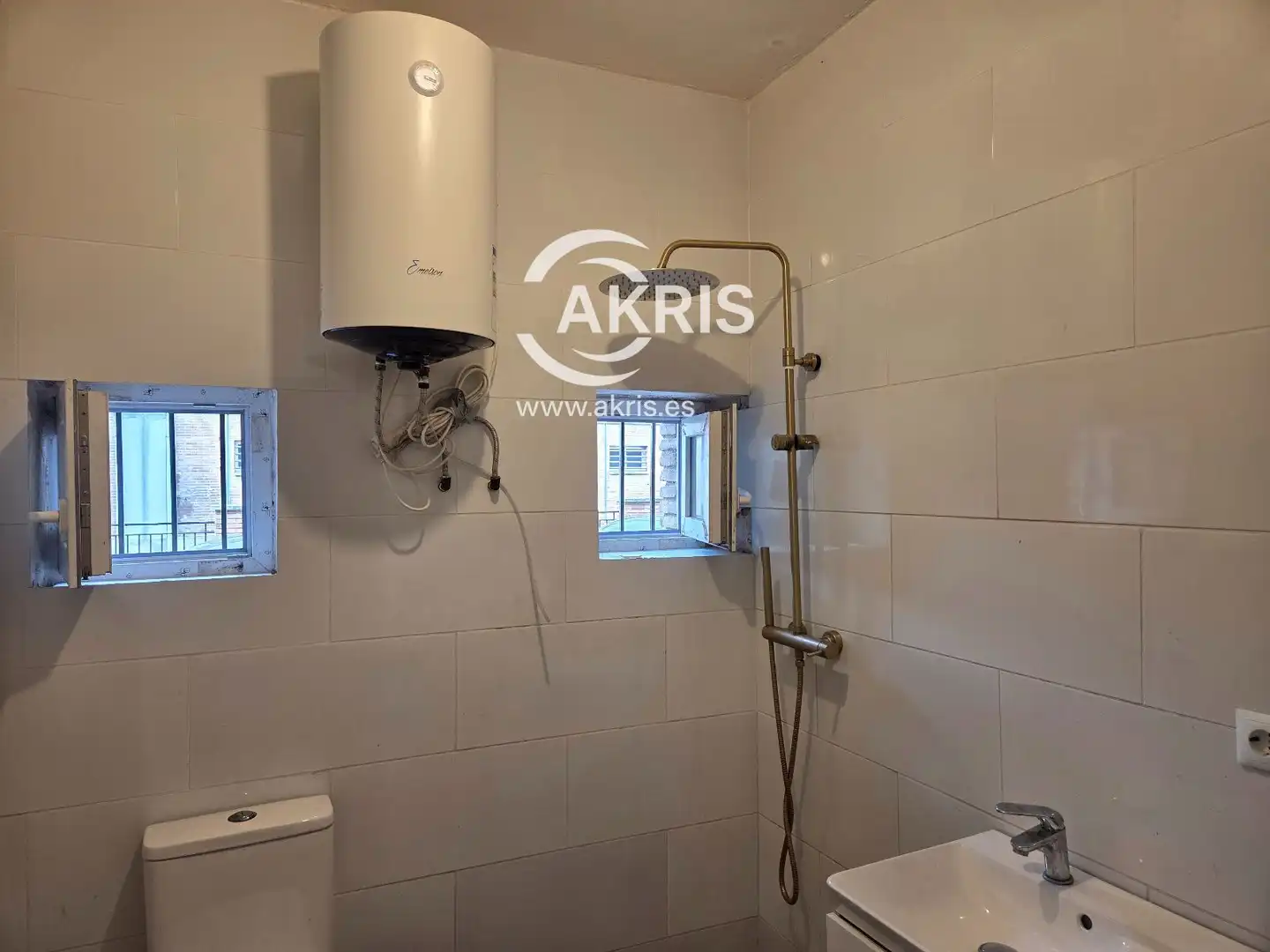 Bathroom of Flat for sale in Toledo