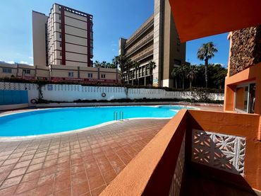 Estudio con ascensor en alquiler en Playa Jardín