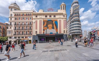 Vista exterior de Pis en venda en  Madrid Capital amb Aire condicionat