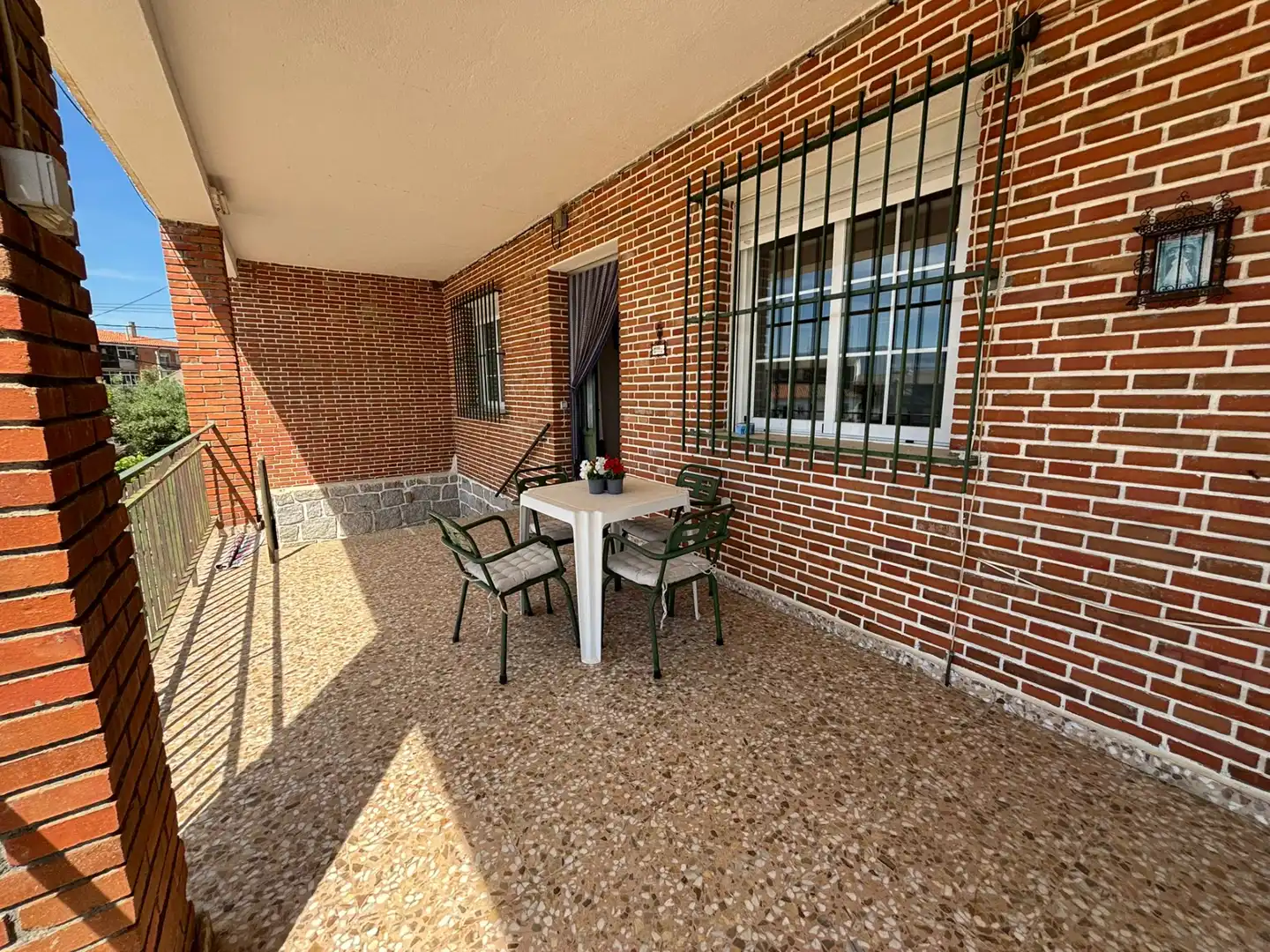 Terrassa de Casa o xalet en venda en El Barraco  amb Calefacció, Jardí privat i Terrassa