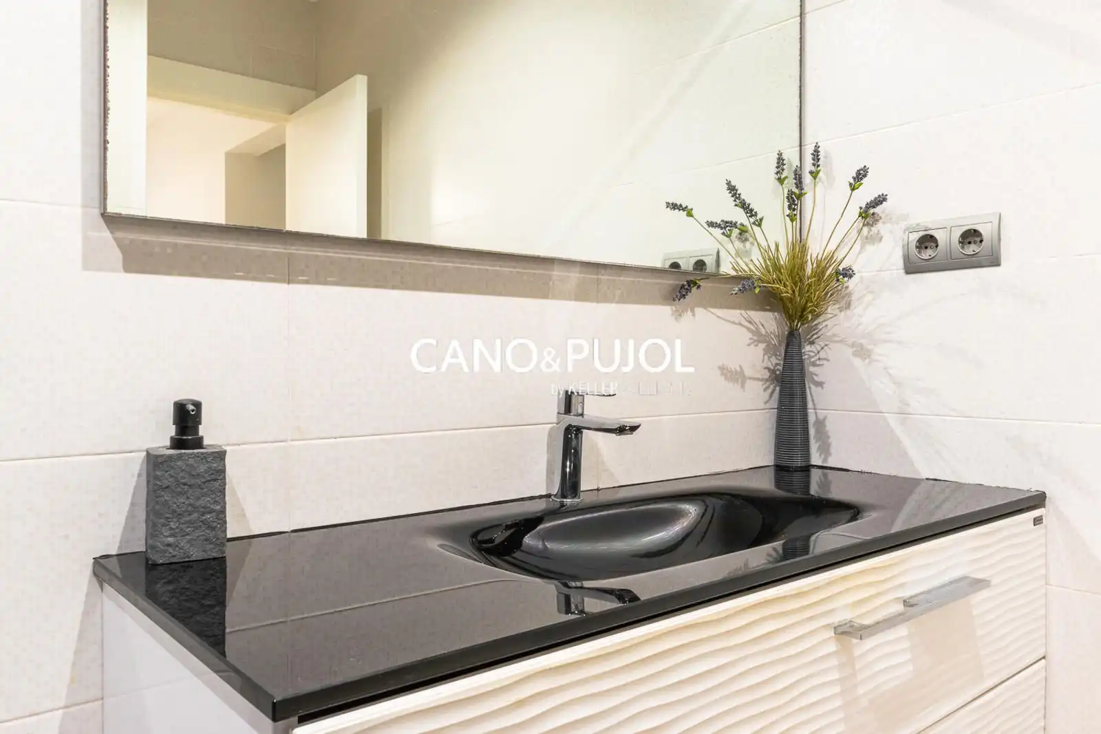 Casa amb jardí en venda a Santa Perpètua de Mogoda, imagen 24