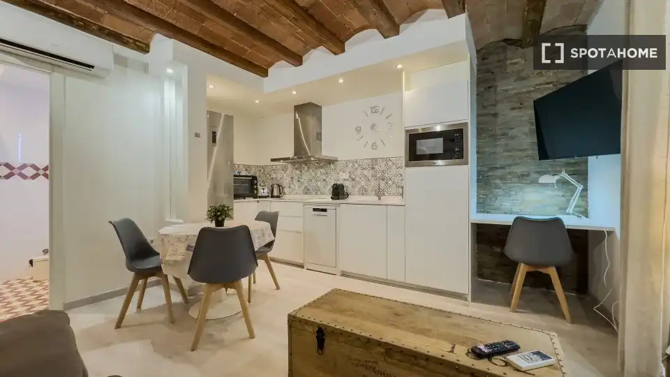 Flat to rent in Ciutat Vella, imagen 2