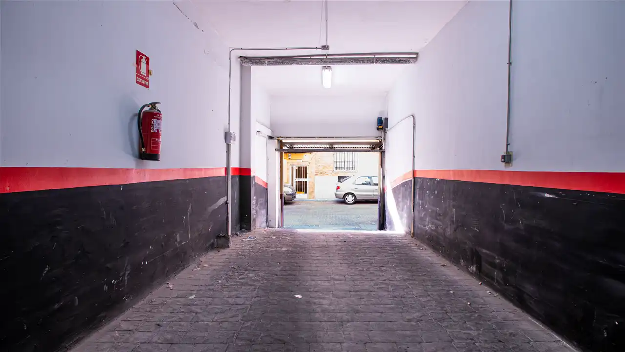 Parking avec ascenseur à vendre à Lorenzo Bosquet, imagen 4