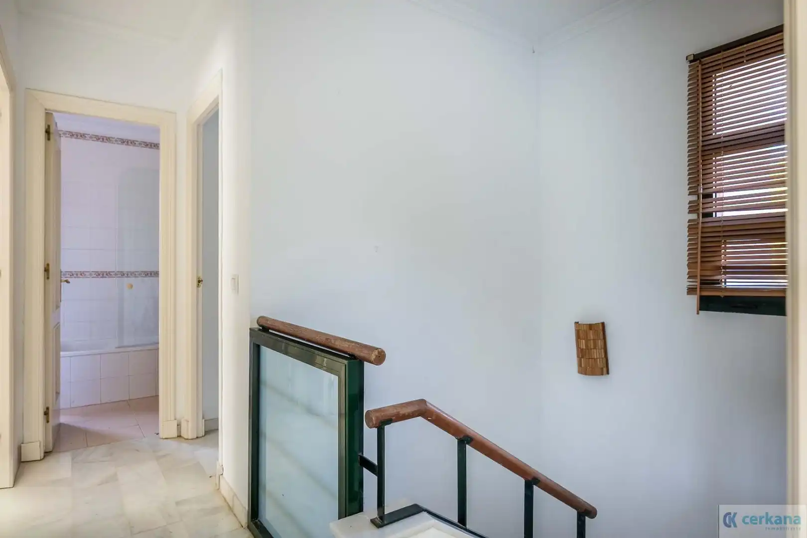 Chalet con piscina en venta en Rosales los, imagen 25