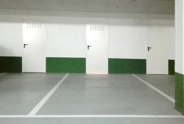 Garaje en Alquiler en Mandabidea Kalea, 3I en Zarautz