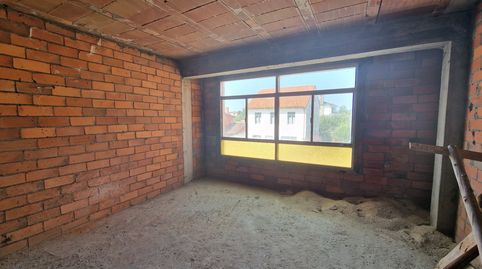 Foto 5 de Casa adosada en venda a Avenida Souto Vizoso, A Gándara, Narón