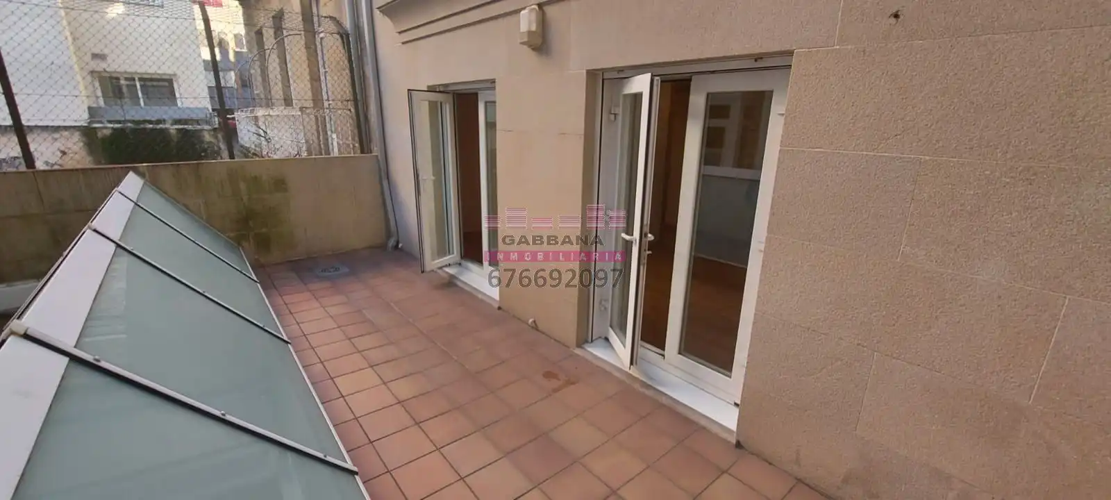 Flat for rent in Rúa de Urzáiz, Centro - Areal